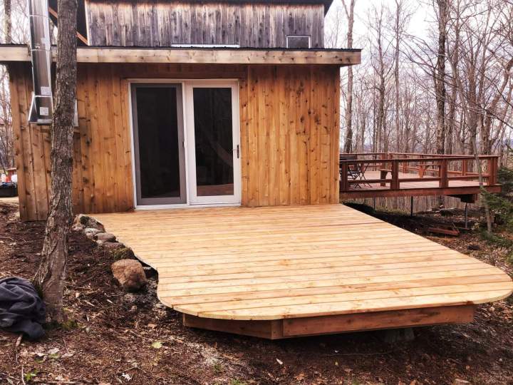 Création patio en bois Québec